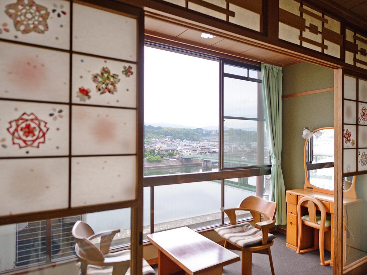 Riverside Hotel Sansuikan Hita Exterior foto